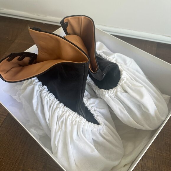 Maison Margiela Black Tabi Ankle Boots Size: 39 - Picture 3 of 6